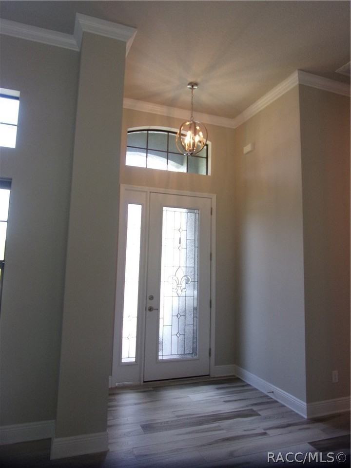 248 E Cumberland Ct - Photo 6 of 42
