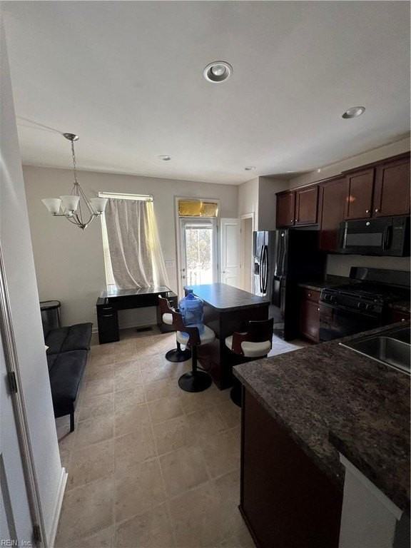 511 Marc Smiley Rd - Photo 7 of 23