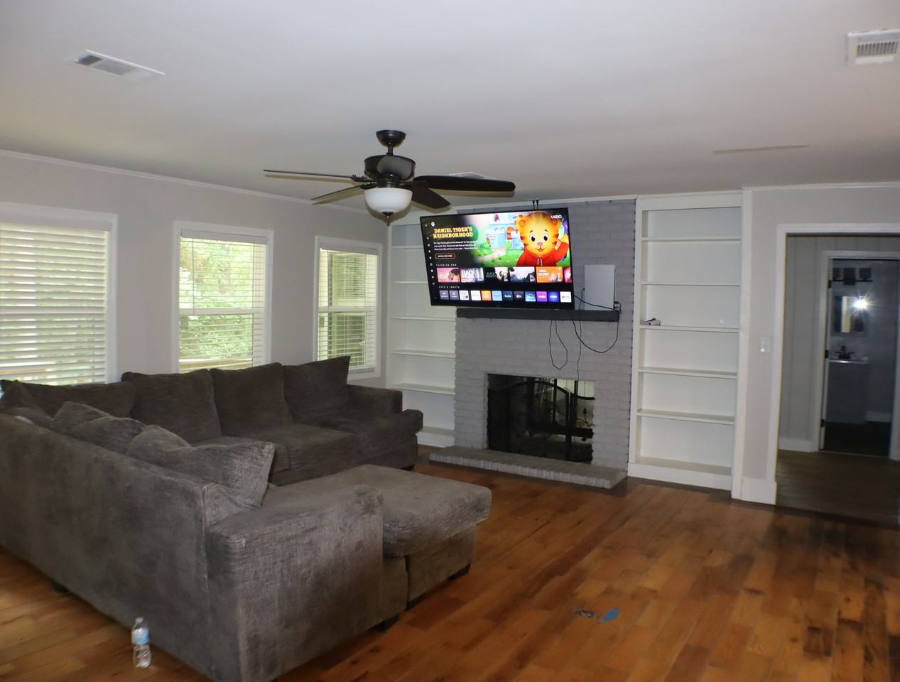 11552 Clear Creek Dr - Photo 5 of 25