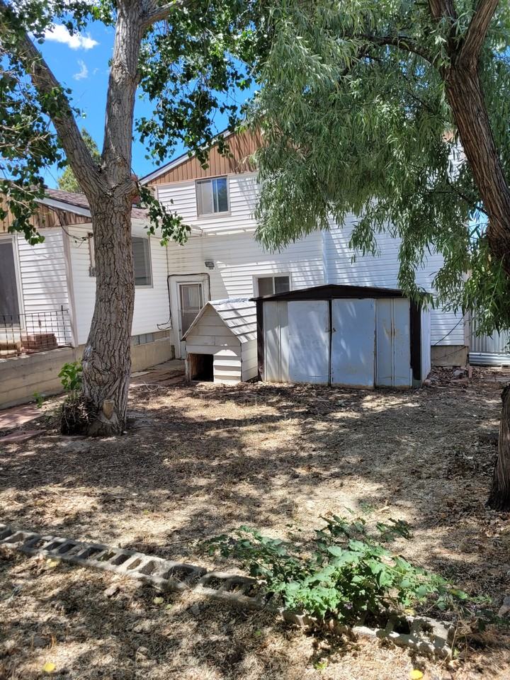 1318 Virginia St - Photo 3 of 34