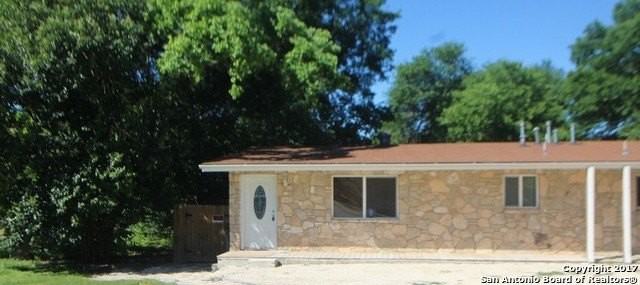 817 Zachry Dr