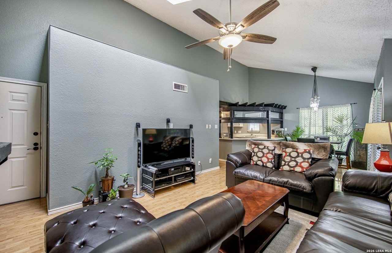 8611 Datapoint Dr #46 - Photo 3 of 20