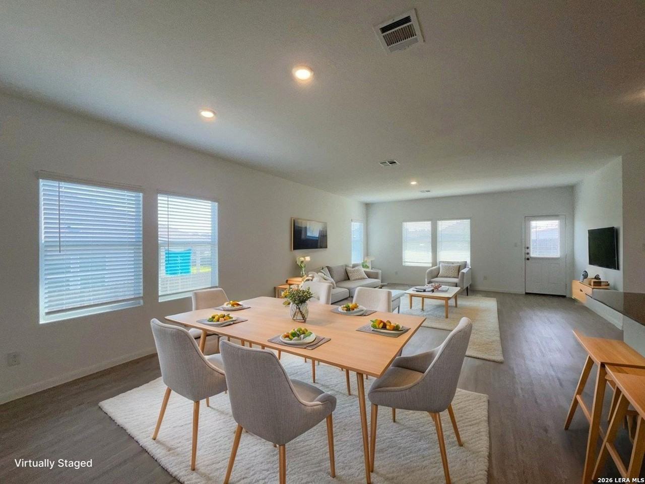 31833 Shrubland Dr - Photo 2 of 50