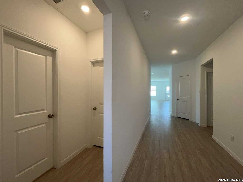 31833 Shrubland Dr - Photo 7 of 50