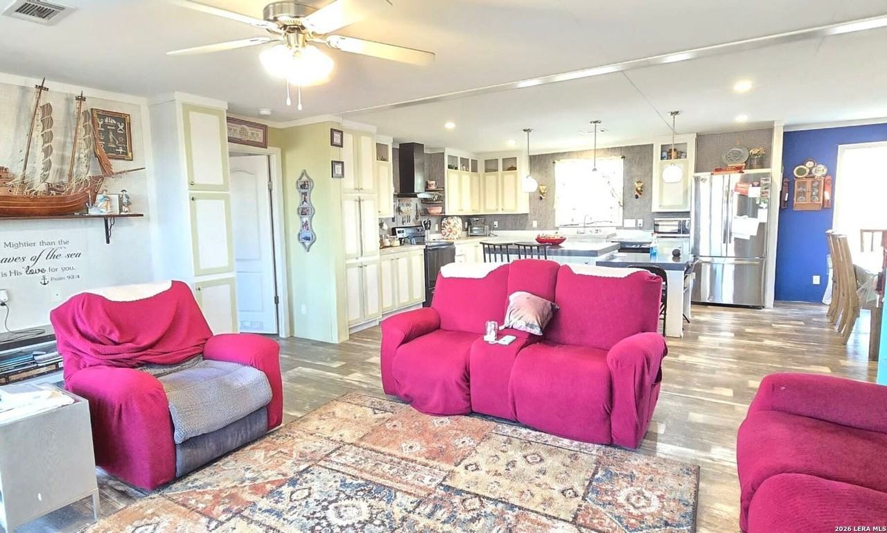 250 County Road 4631 - Photo 7 of 17