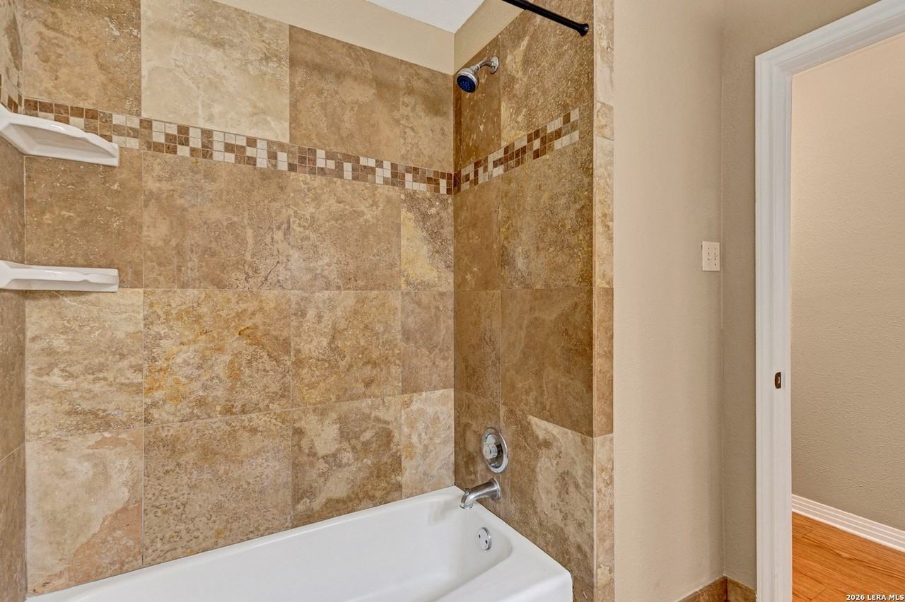 411 W Hart Ave - Photo 7 of 16