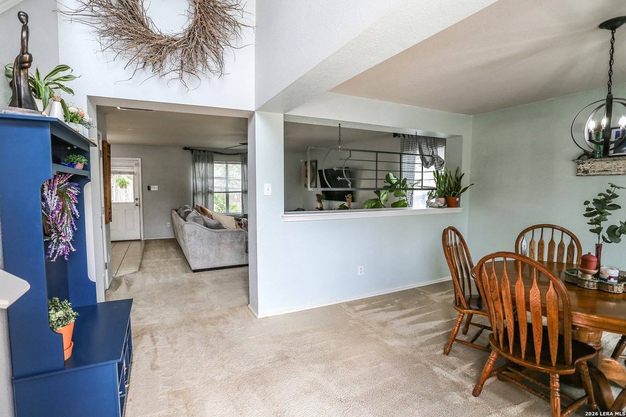 100 Steer Ln - Photo 6 of 42