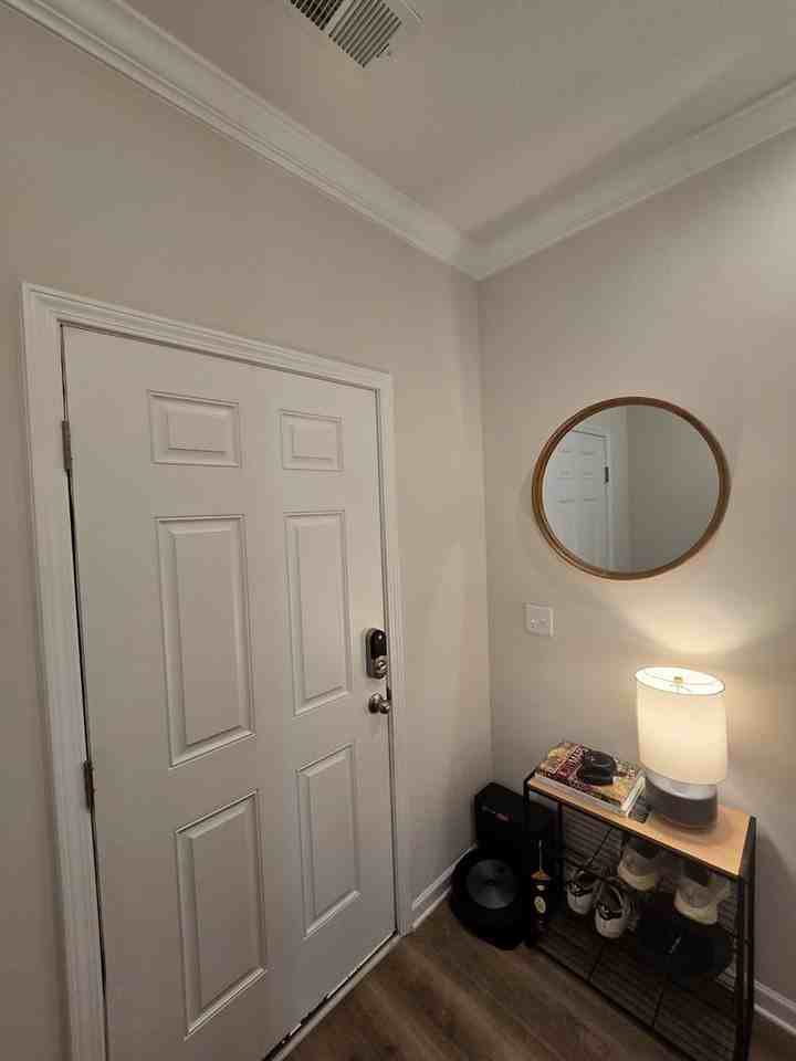 1762 Snead Dr - Photo 2 of 33