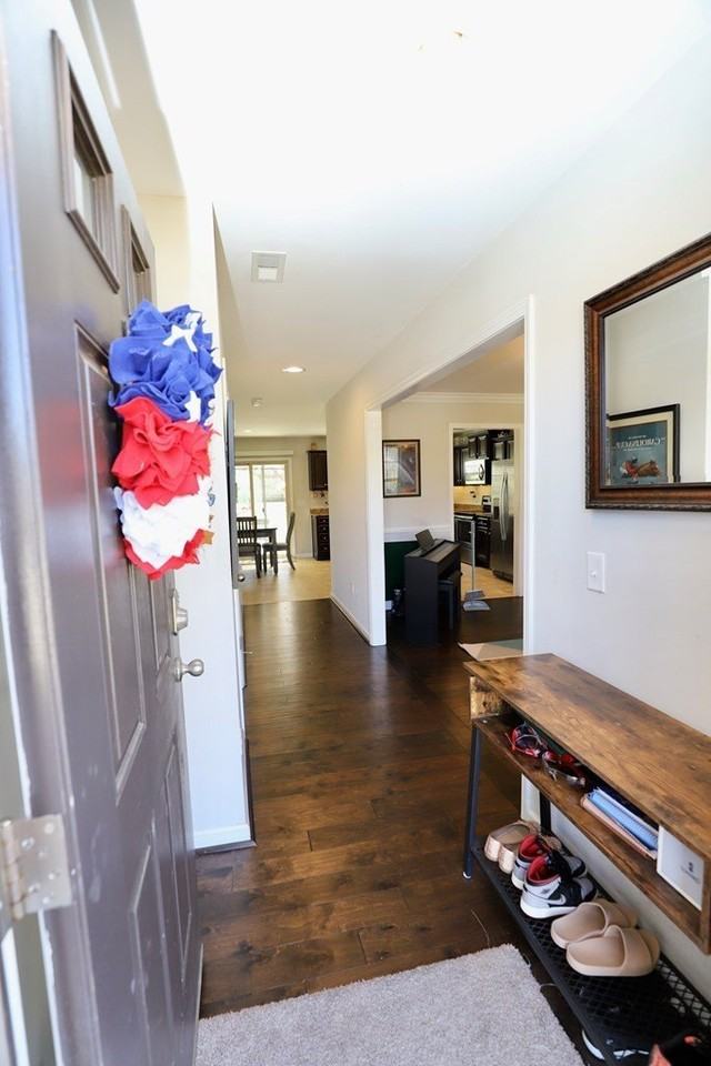 54 Edinburgh Castle Ln - Photo 6 of 50