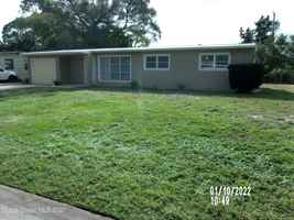 featured image of 1105 Myrtle Ln