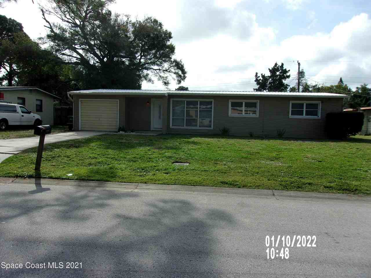 1105 Myrtle Ln - Photo 2 of 38