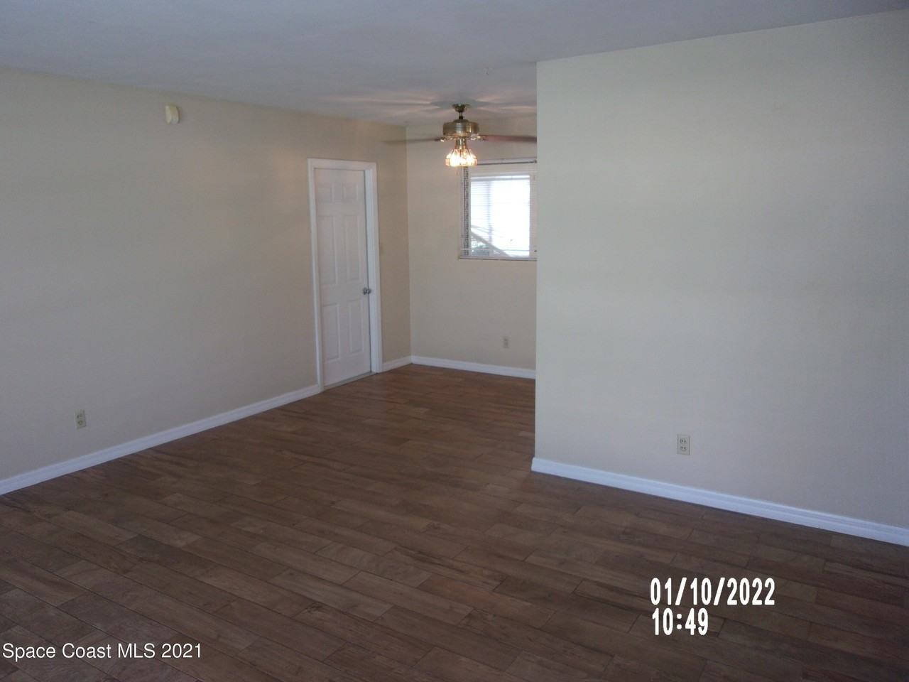 1105 Myrtle Ln - Photo 4 of 38