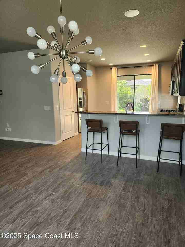 2882 Amethyst Way - Photo 5 of 24