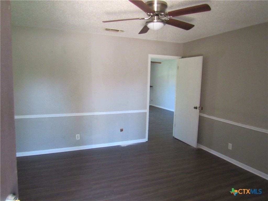 3914 S 31st St - Photo 2 of 9