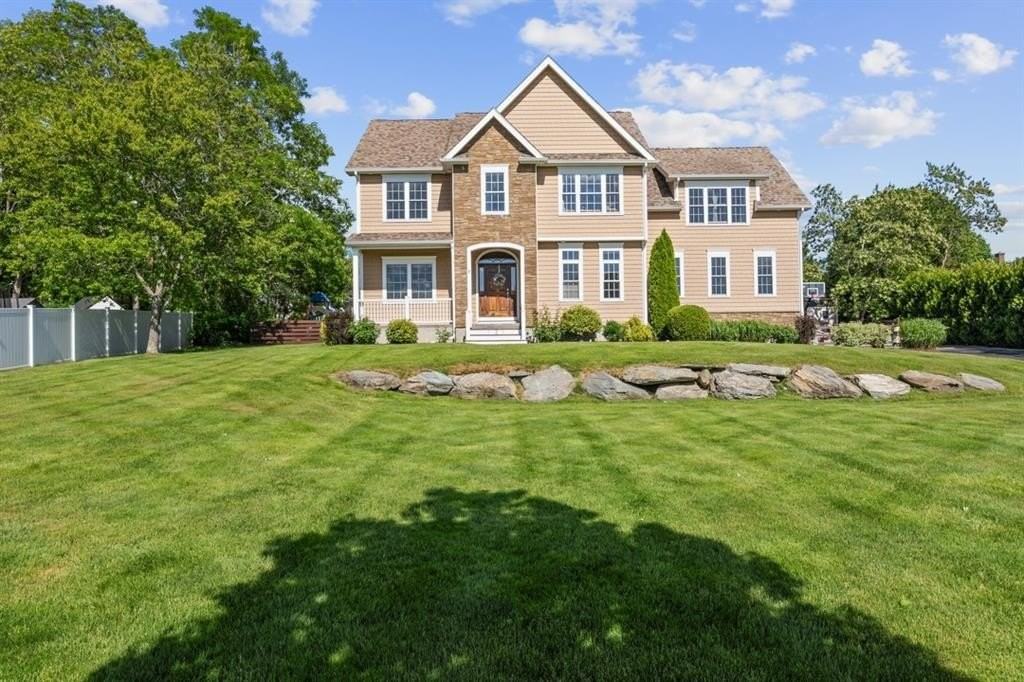 131 Greystone Ter - Photo 2 of 32