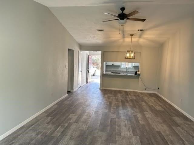 3421 N Carnation Ct - Photo 5 of 34