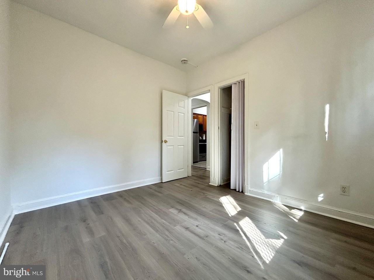 446 Mellon St Se #2 - Photo 3 of 6