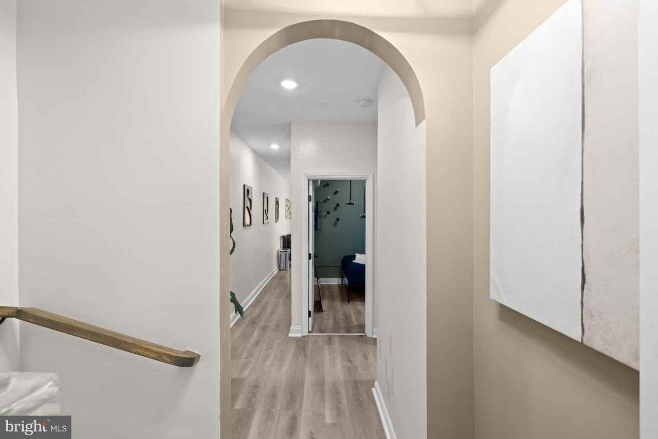 59 Rhode Island Ave Nw #4 - Photo 4 of 48