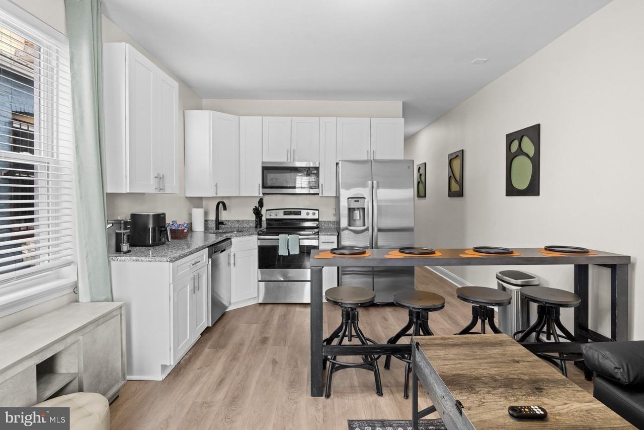 59 Rhode Island Ave Nw #4 - Photo 7 of 48