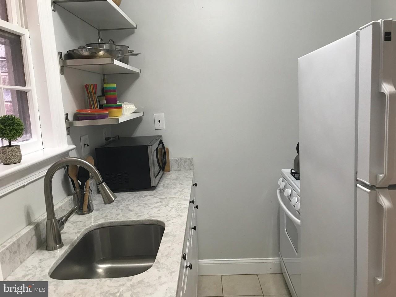 731 13th St Ne #1 - Photo 6 of 16