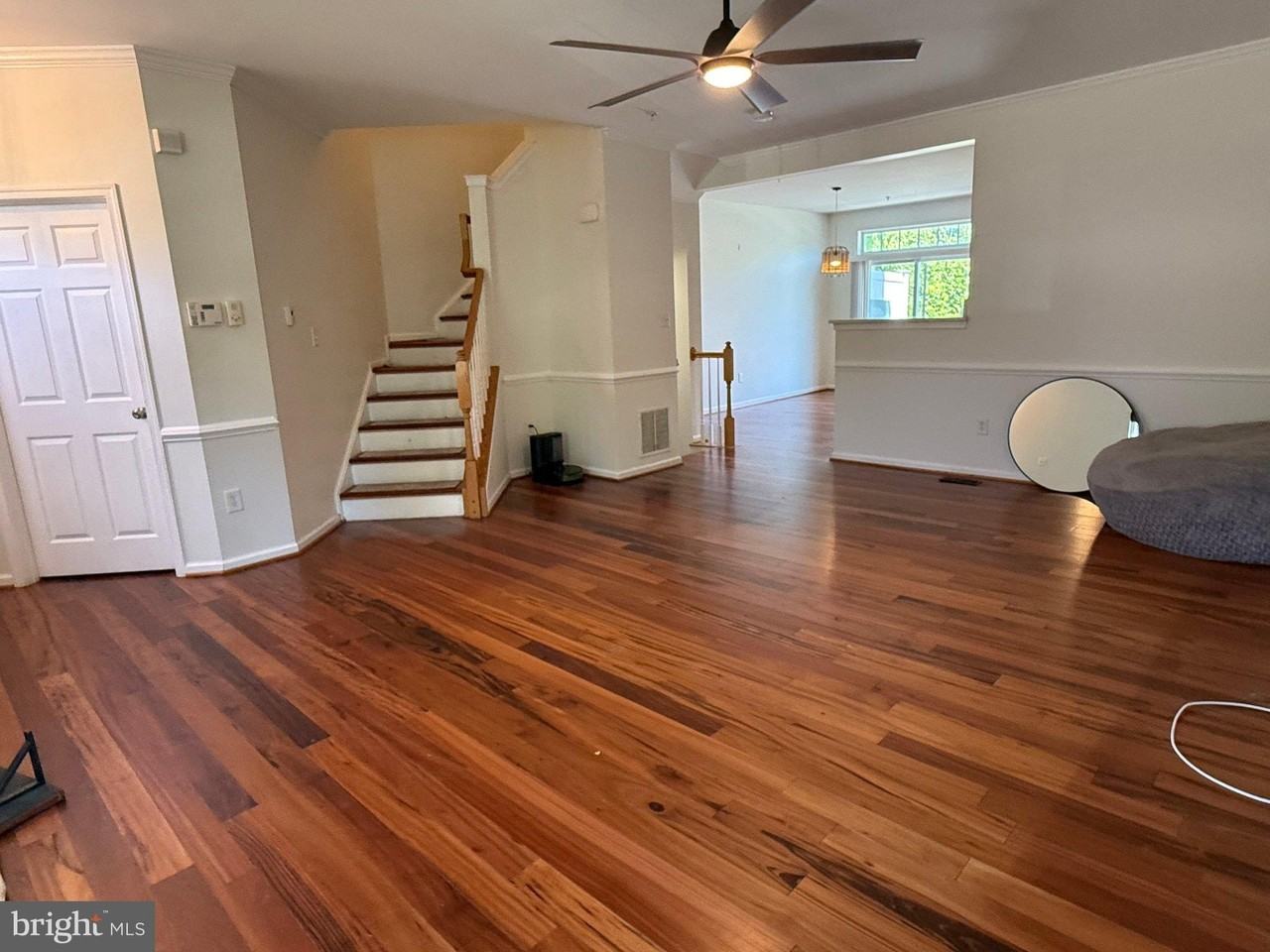 7581 Taunton Ct - Photo 6 of 46
