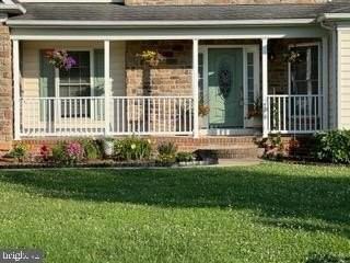 2121 Traceys Rd - Photo 4 of 50