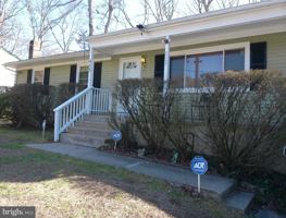 featured image of 453 Bayberry St