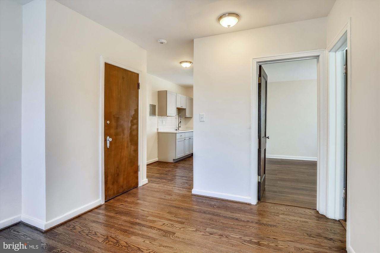 2502 Langston Blvd #2 - Photo 7 of 29