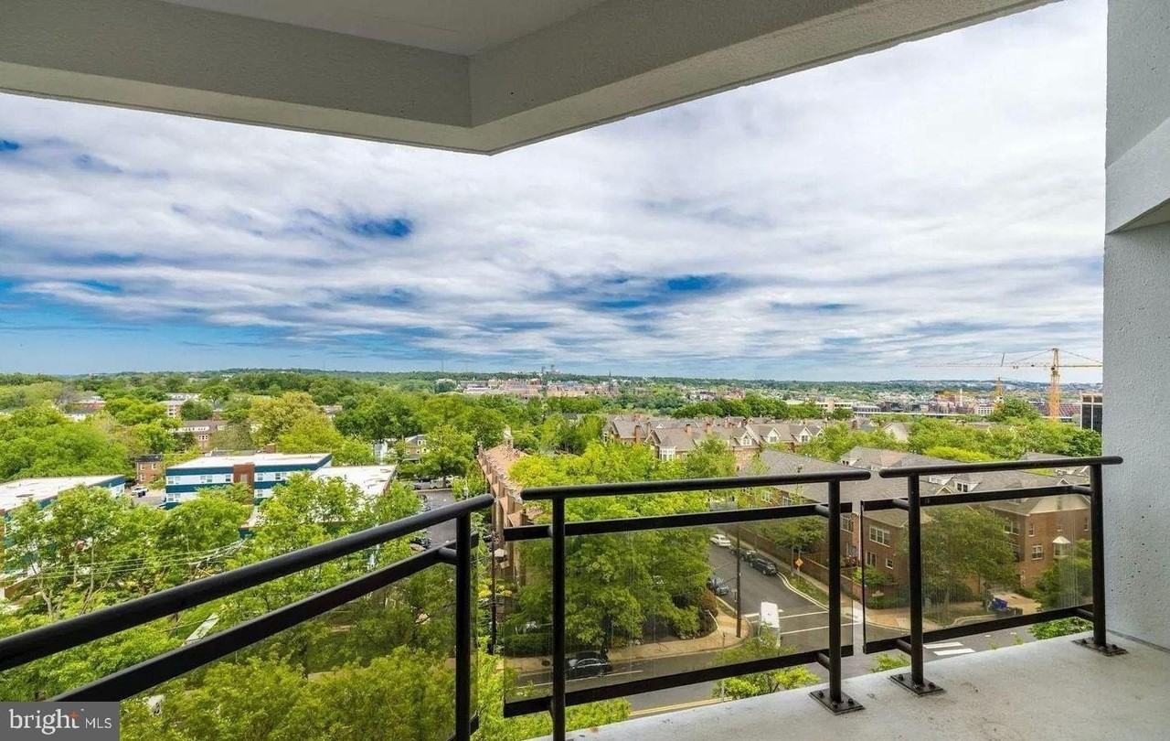 1530 Key Blvd #906 - Photo 4 of 19