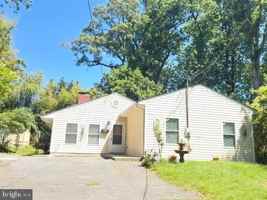 featured image of 7135 Oak Ridge Rd