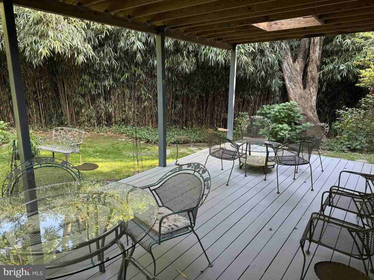 2111 Mason Hill Dr - Photo 3 of 29