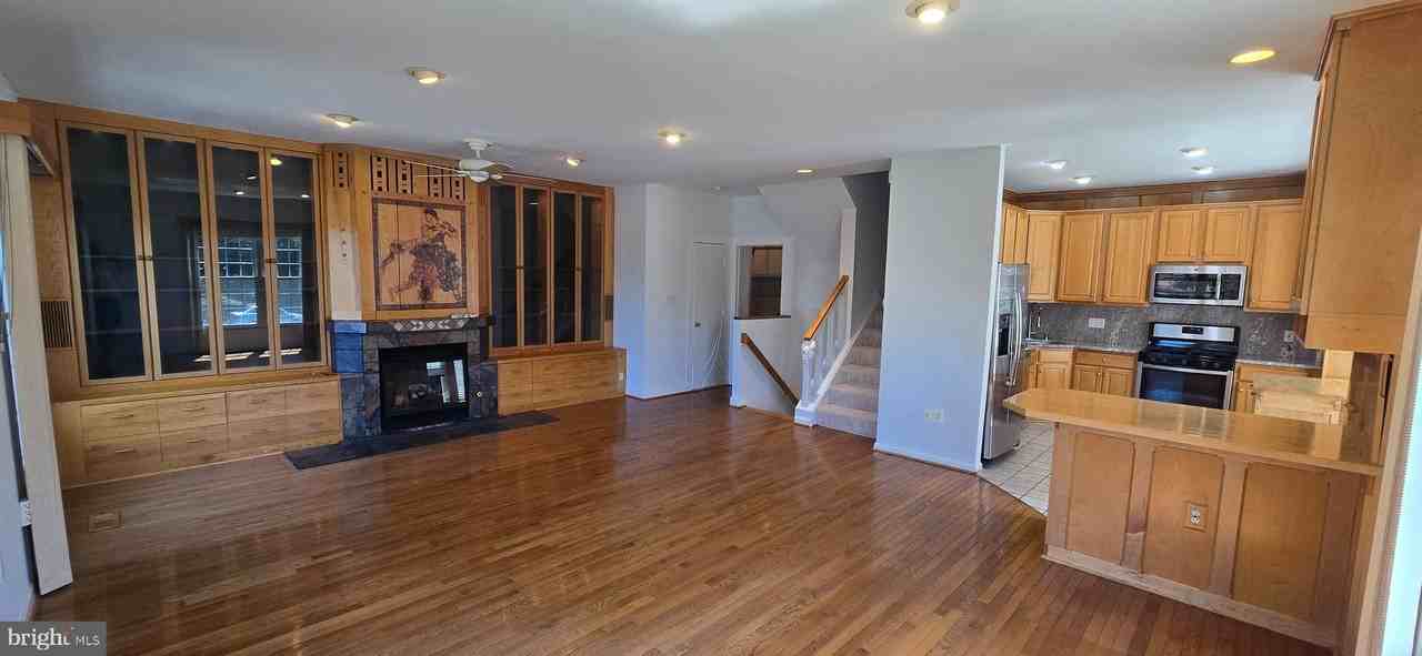 2545 Logan Wood Dr - Photo 6 of 16