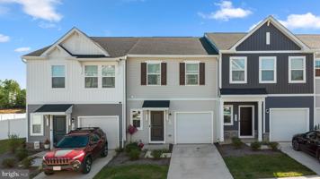 featured image of 2618 Grey Wolf Ln