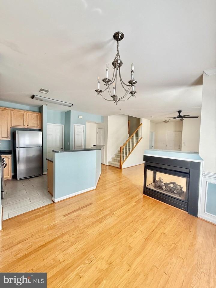 6814 Sabbarton Pl #92 - Photo 5 of 34