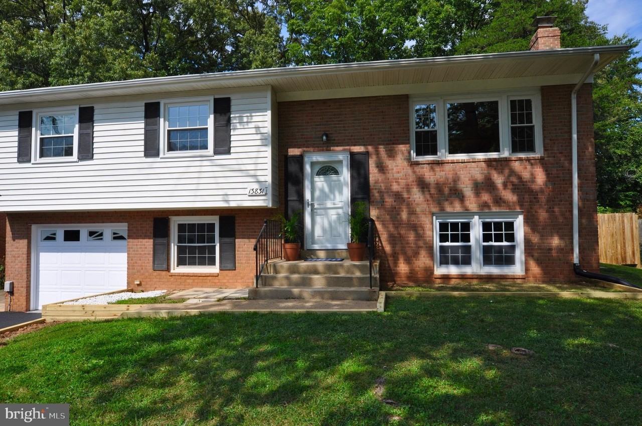 13831 Delaney Rd - Photo 2 of 38