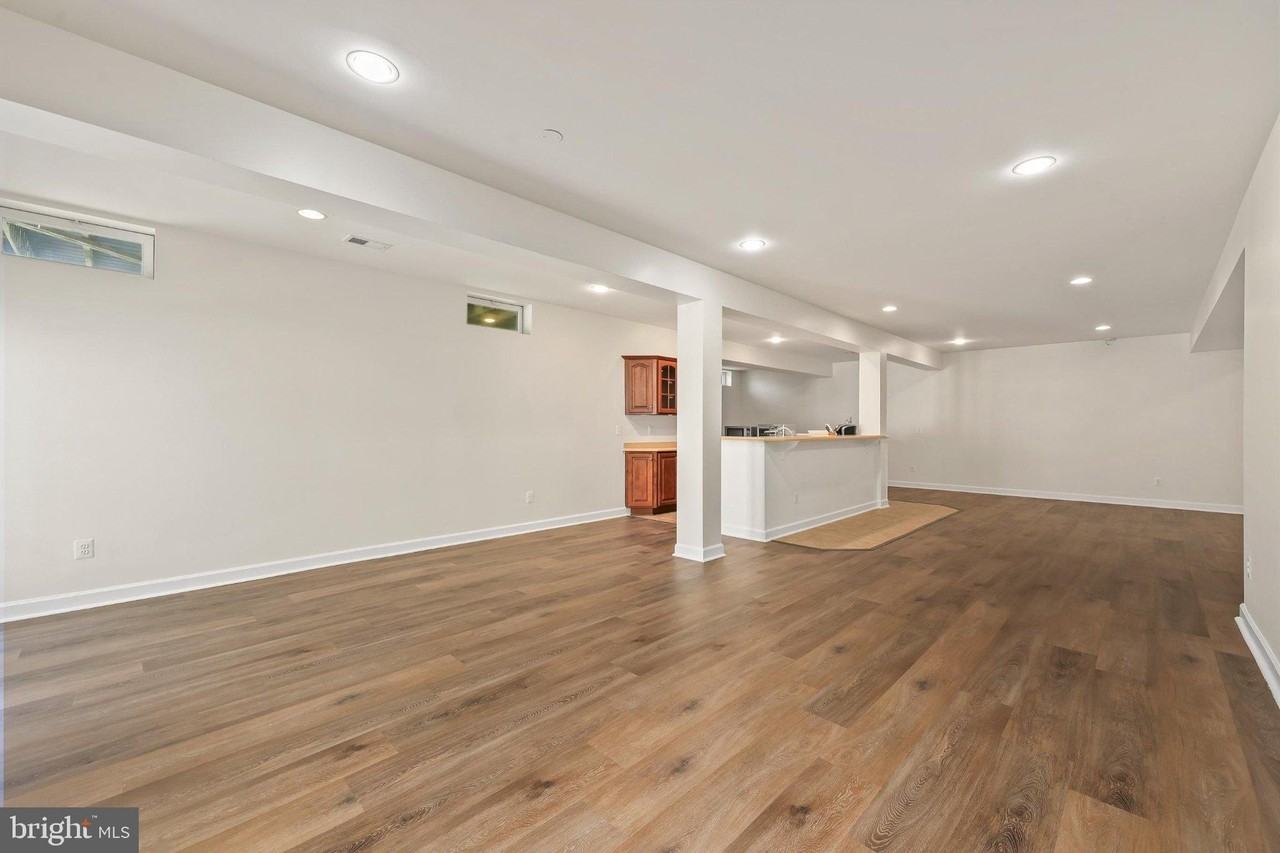 5619 Websters Way - Photo 4 of 12