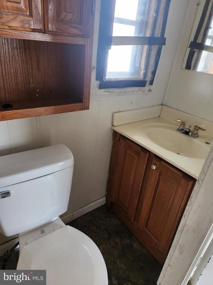 110 Kiln Dr - Photo 6 of 11