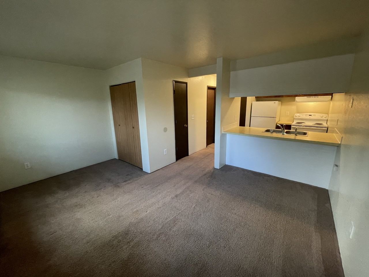 1327 W 27th Ave #45-203 - Photo 2 of 9