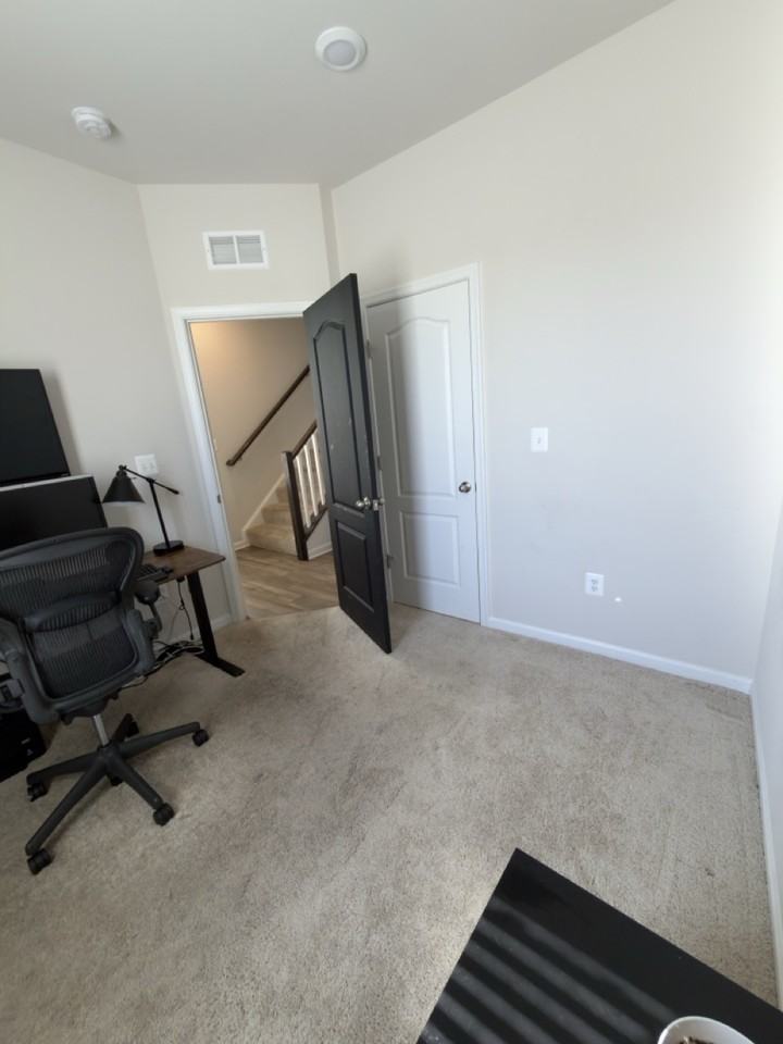 2770 Lanham Hill Cir - Photo 5 of 28