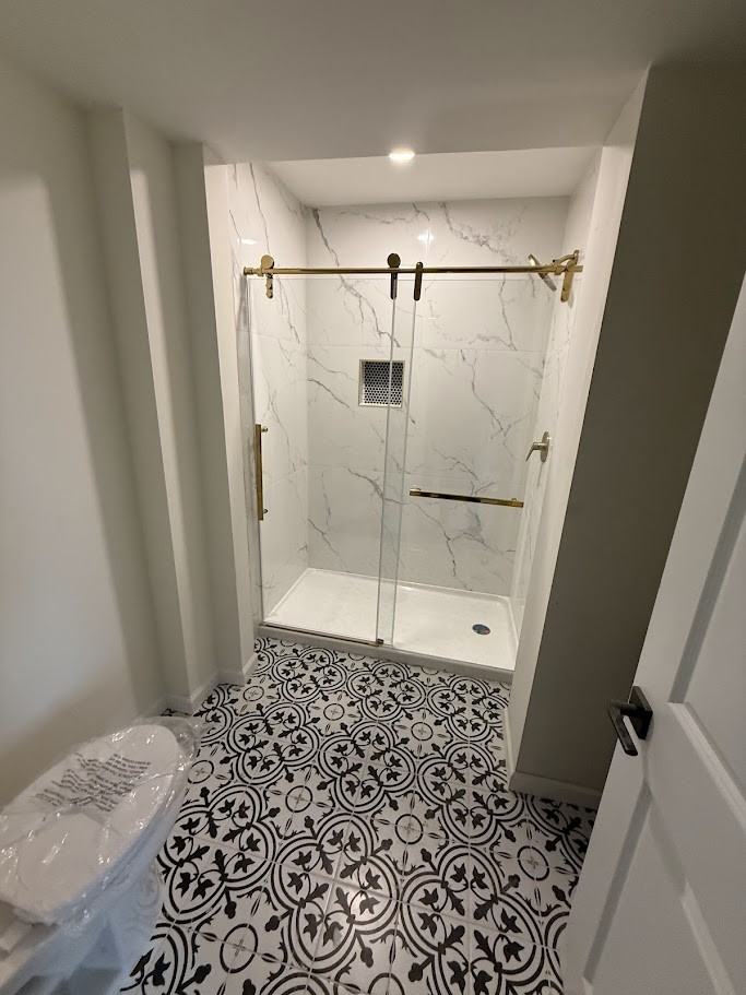 2900 Colerain Ave #6 - Photo 4 of 4