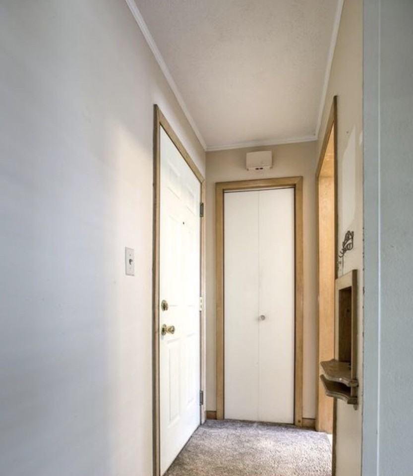 1901 E St #1 - Photo 3 of 12