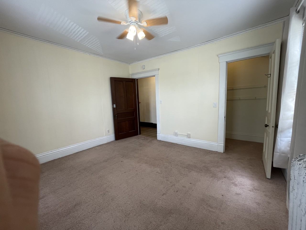 618 W Church St #4 - Photo 5 of 13