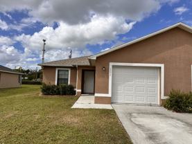1136 Se 9th Ct - Photo 1 of 1