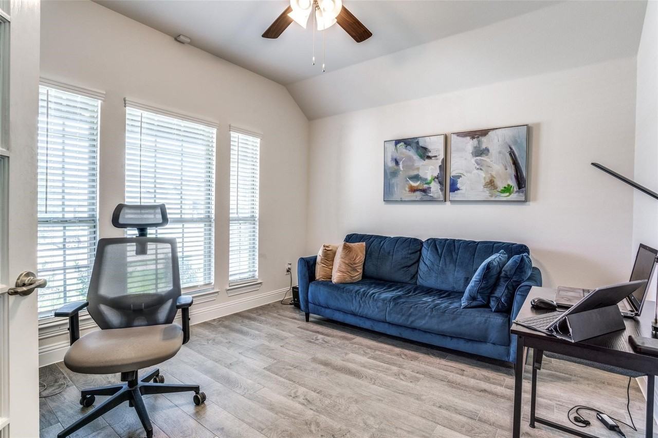 10716 Klondike Ln - Photo 6 of 14