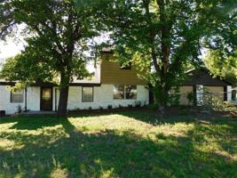 featured image of 6301 S Choctaw Rd