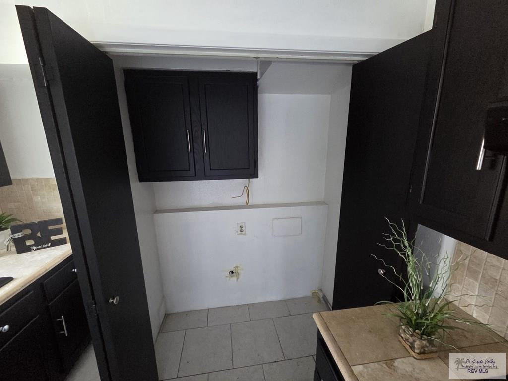 205 Calle Amistosa Apt 202 - Photo 5 of 14