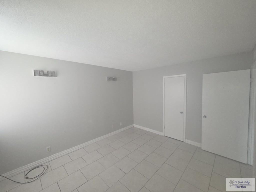 205 Calle Amistosa Apt 202 - Photo 7 of 14