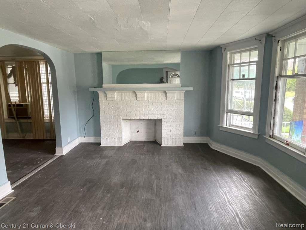 5315 Spokane St - Photo 2 of 5