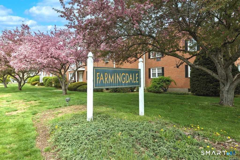 1254 Farmington Ave - Photo 3 of 19