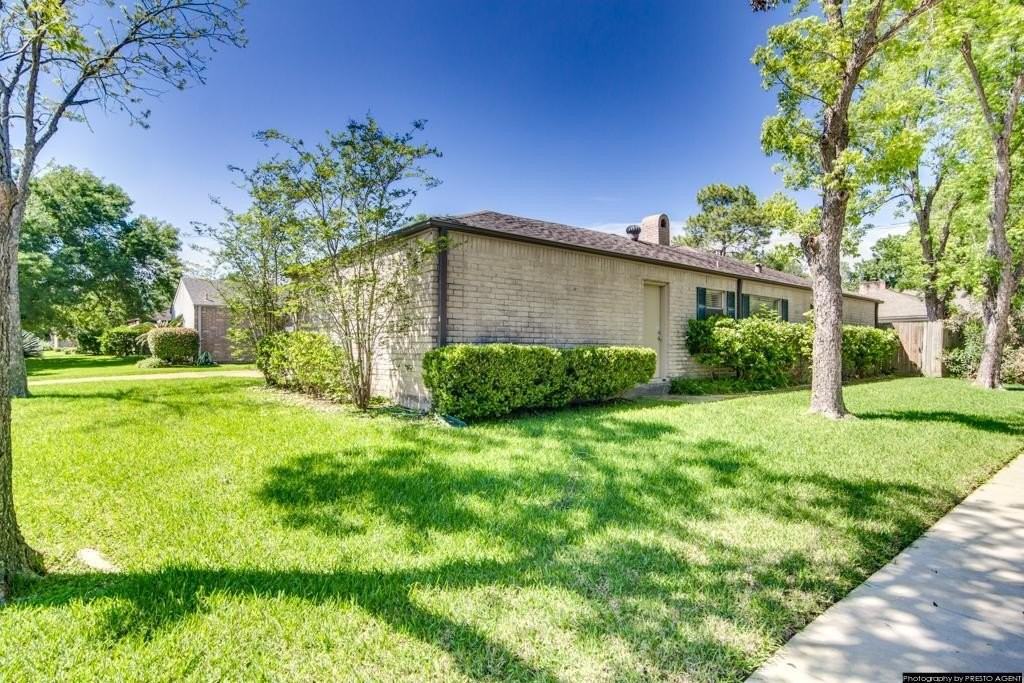 12002 Rocky Knoll Dr - Photo 3 of 23